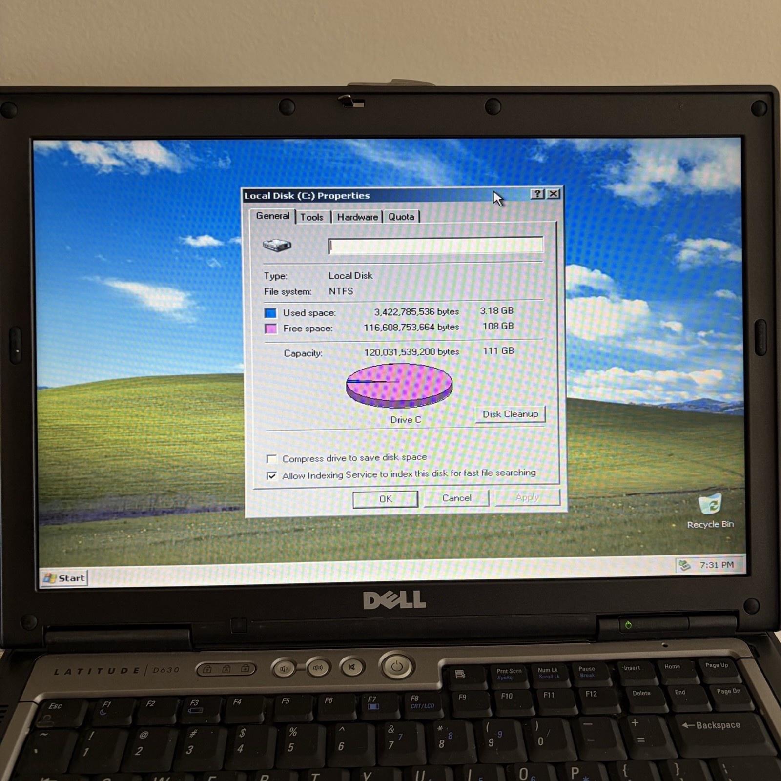 Dell Latitude D630 Fresh Load XP Pro T2300 SP3 RS232 DVD 2GB 120GB RW DVD