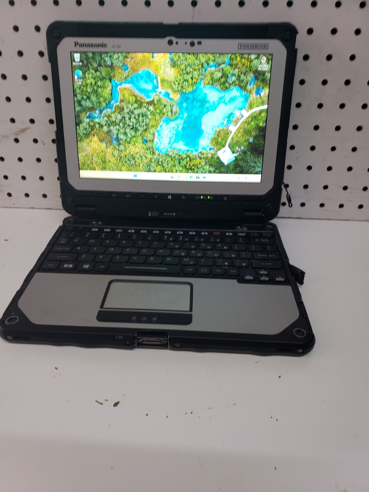 Panasonic Toughbook CF-20 -1.2GHz Tablet Intel i5-7Y57 256SSD 8GB RAM
