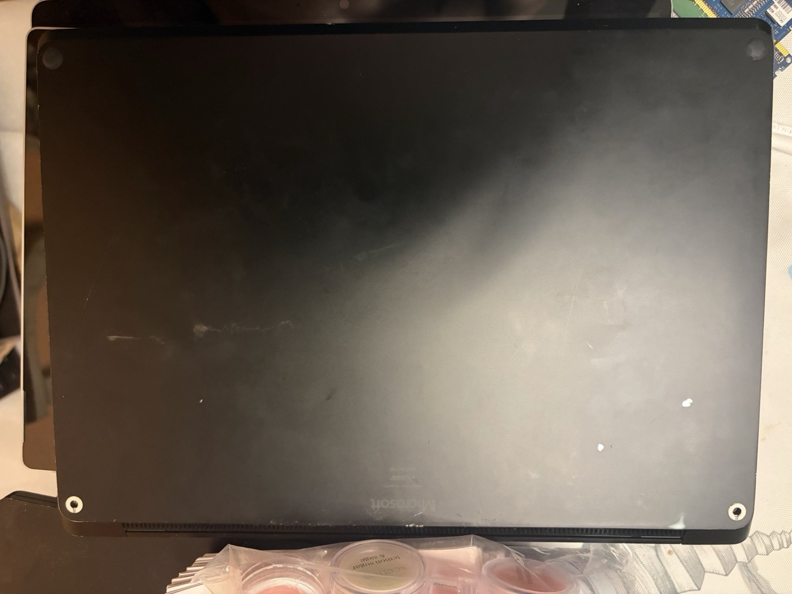 Microsoft Surface Laptop 4 Model 1951 13.5 8GB 512GB SSD