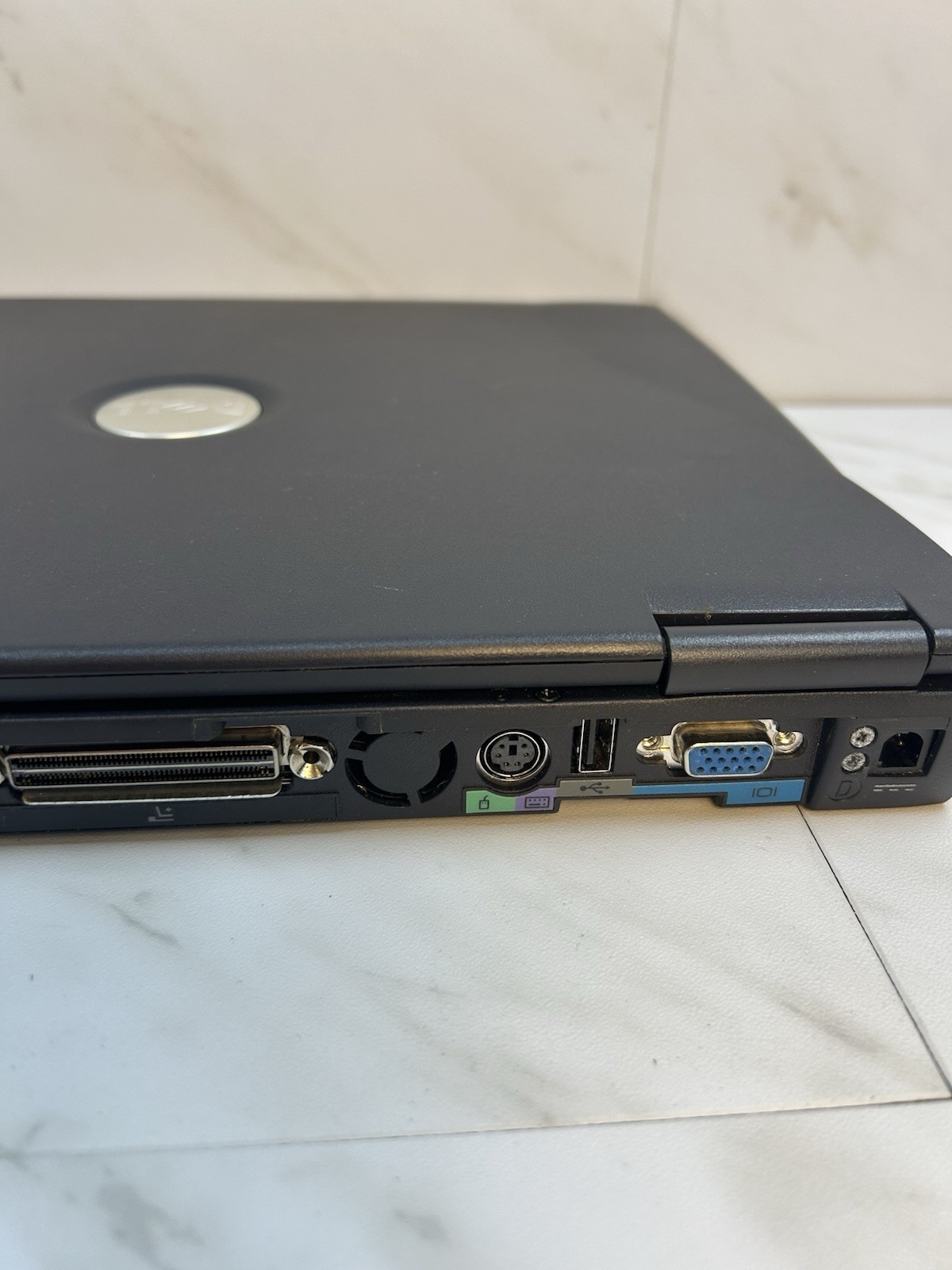 Dell Latitude C640 Laptop Pentium 4 M 1.8GHZ Windows XP Professional 512MB RAM