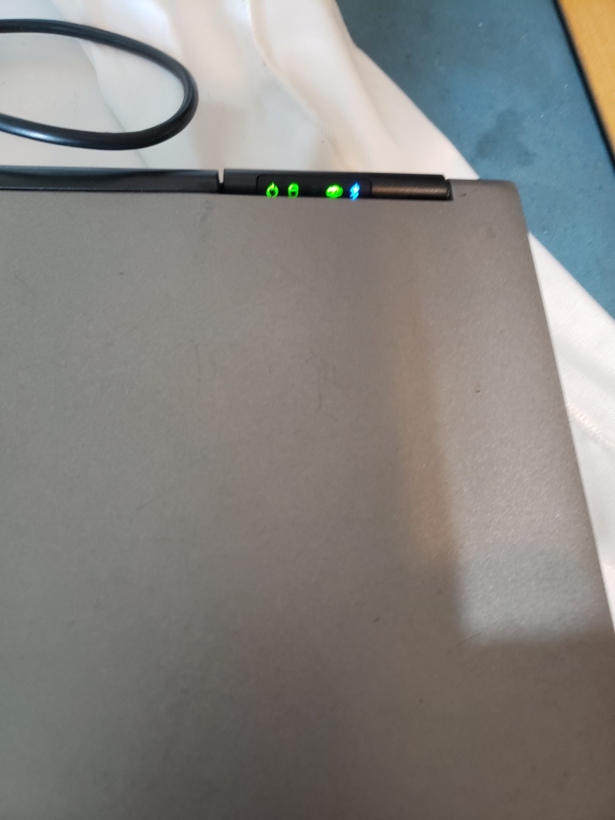 Dell Latitude D630 Laptop Windows Vista WiFi Serial port DVD/CD Works SEE Pics