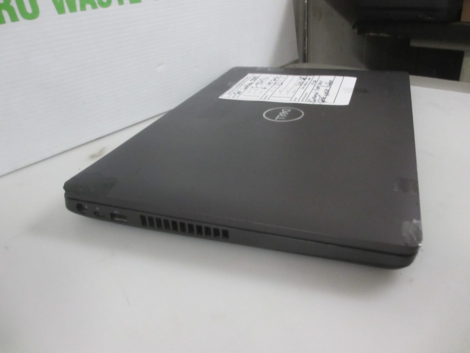 Dell Latitude 5500 i5-8265U 1.6GHz 16GB/240GB m2SSD [NO OS] Laptop + AC READ-)