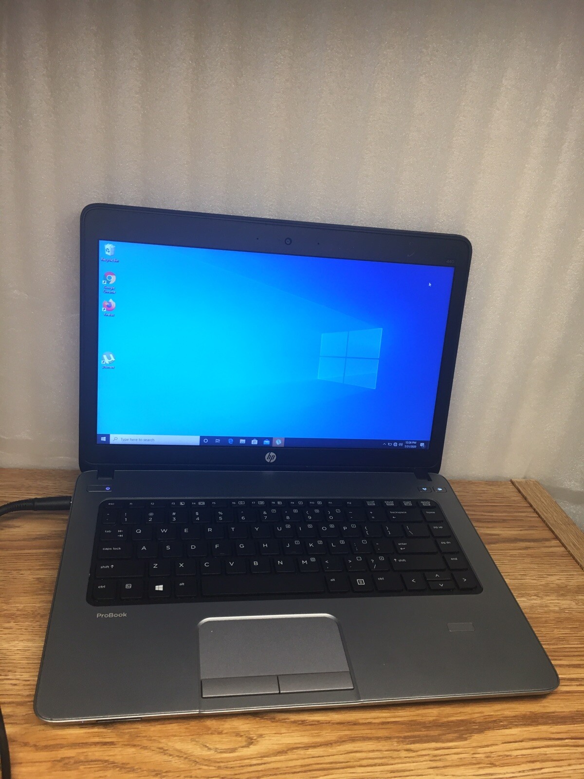 HP ProBook 440 G1 Laptop Core i3-4000M 4GB RAM, 256ssd w/Adapter