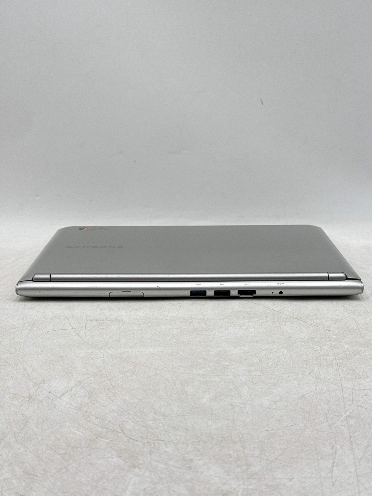 Samsung Chromebook XE303C12 11.6″ Notebook – No Power