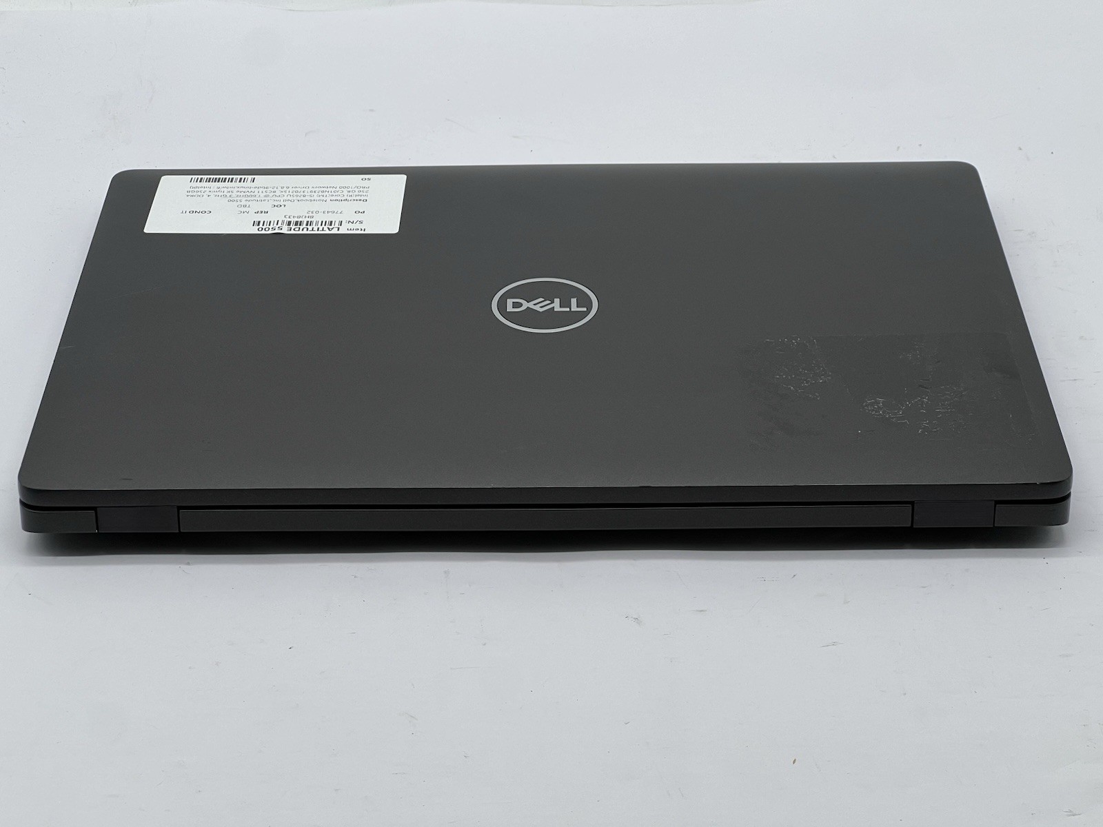 Dell Latitude 5500, i5-8265U CPU, @ 1.60GHz, 8GB RAM, 256GB NVMe- No OS/Charger