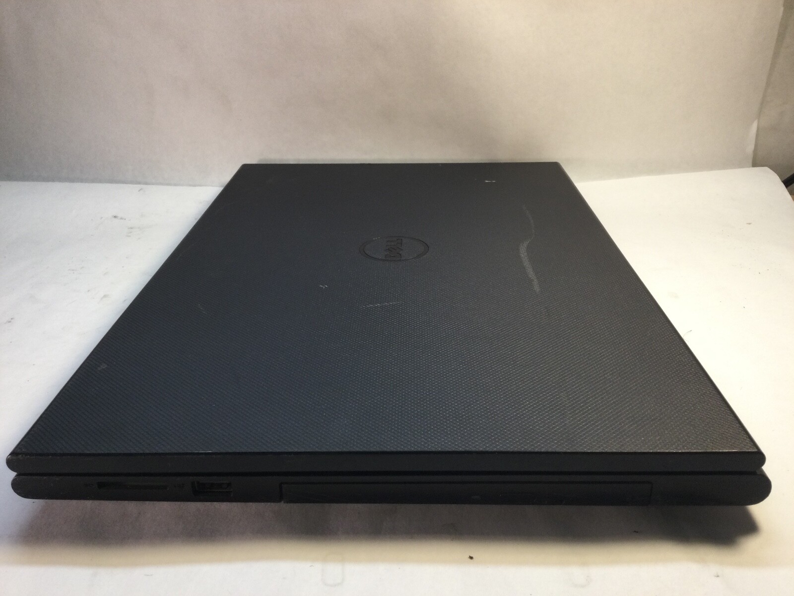 Dell Inspiron 3541 15″ Laptop AMD A4-6210 APU Radeon R3 1.8 GHz- MZ