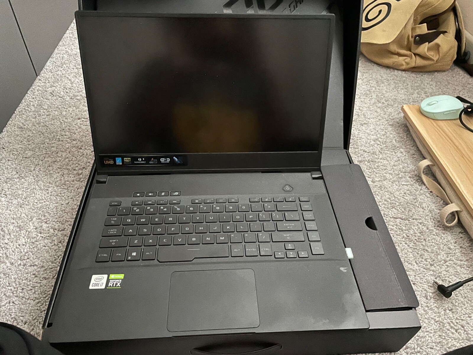 ASUS ROG Zephyrus M15 GU502L 15.6″ i7-10750H 2.6GHz 16GB Ram 1TB HDD NVDIA