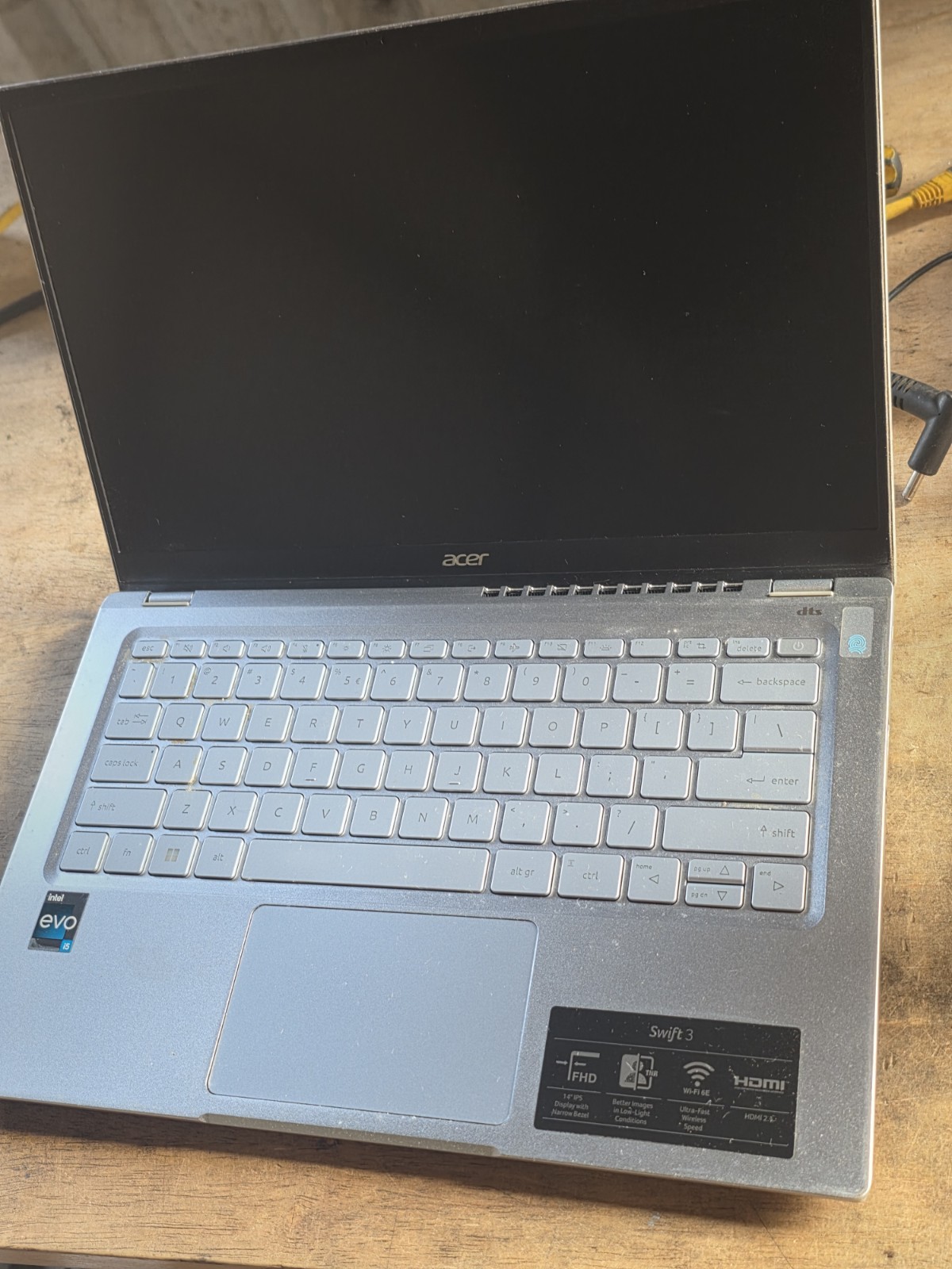 Acer Swift 3 SF314-512T-76CS 14″ Touchscreen Laptop Intel Core i7-1260P 16GB Nob