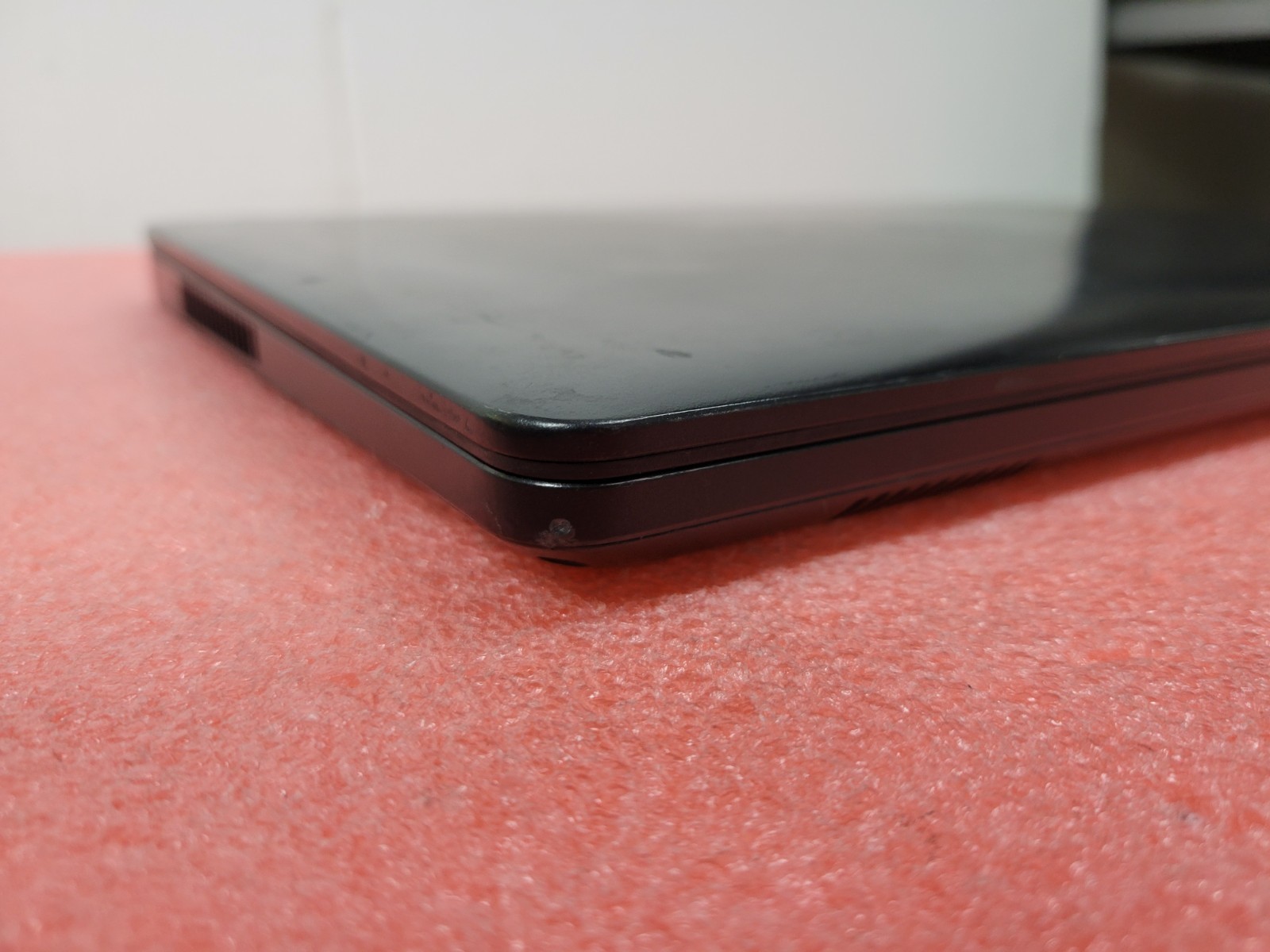 Dell Latitude E5570 i5-6200U 8GB RAM Win 10 Pro *AS IS/No HDD/Read* | C808