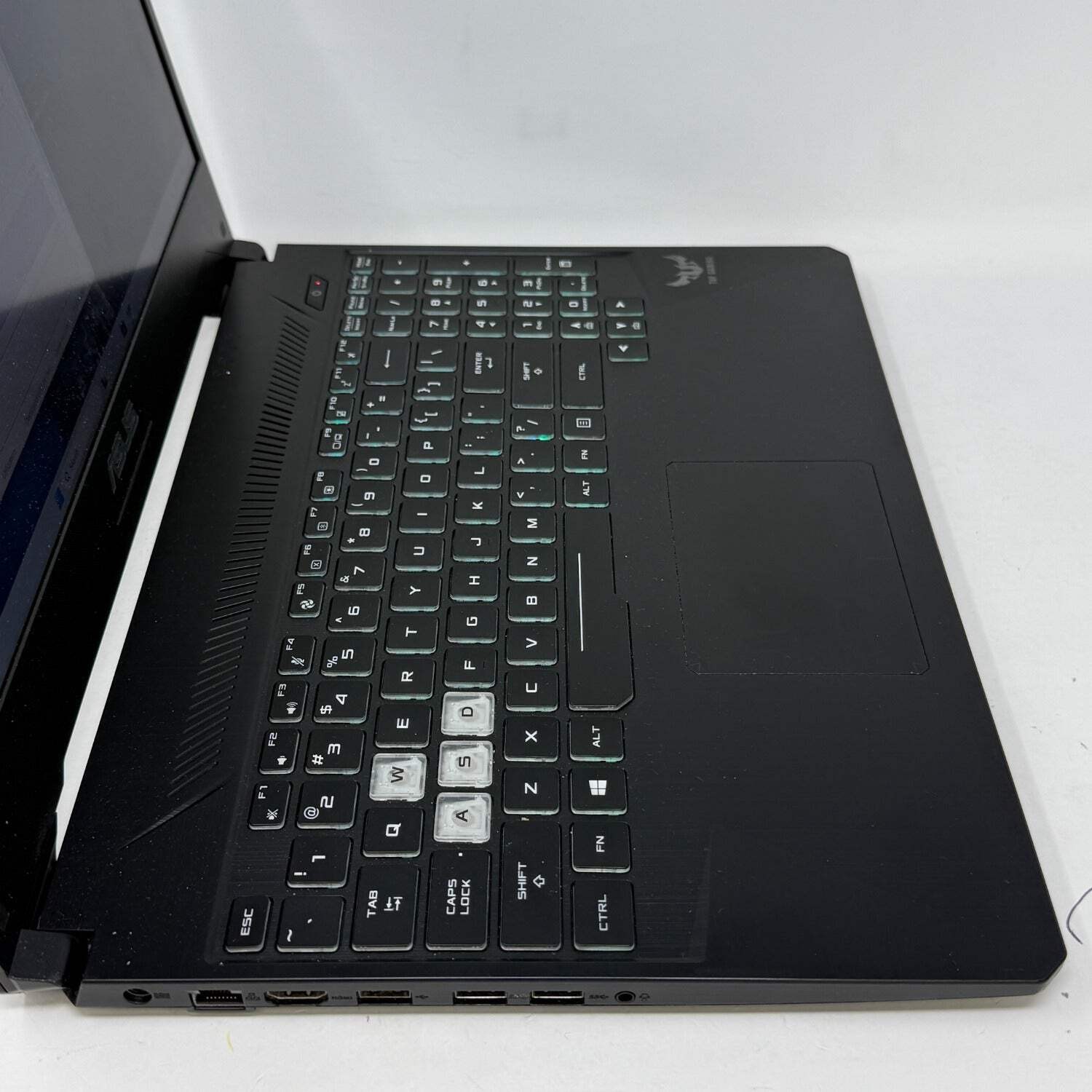 Asus TUF F16 FX505DT 15.6″ Ryzen 5 3550H 2.1GHz 16GB RAM 512GB SSD 256GB SSD GeF
