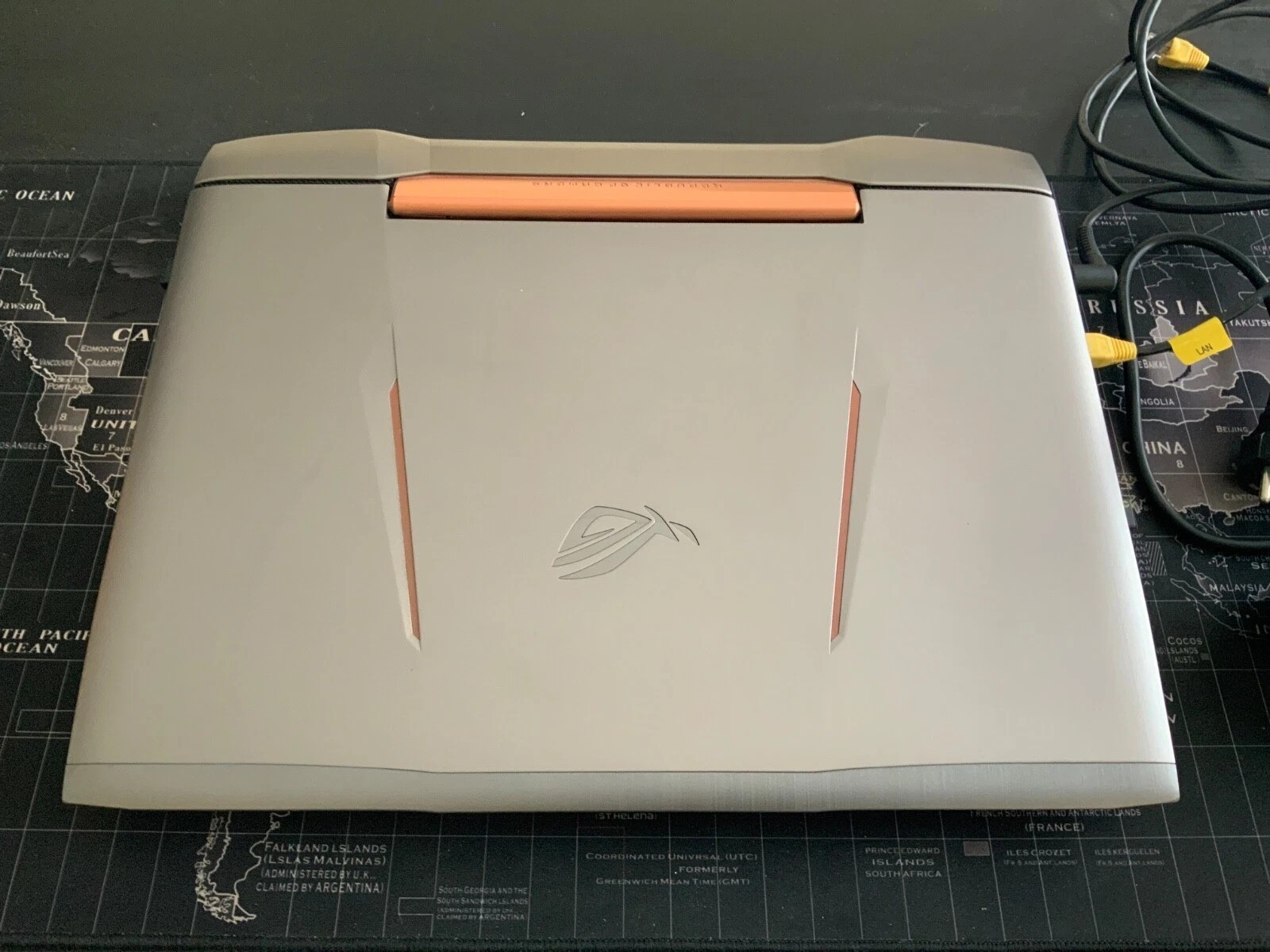 Asus ROG G752VM, 17 Zoll Gaming, Intel I7 6700 HQ, GTX 1060, 40 GB RAM