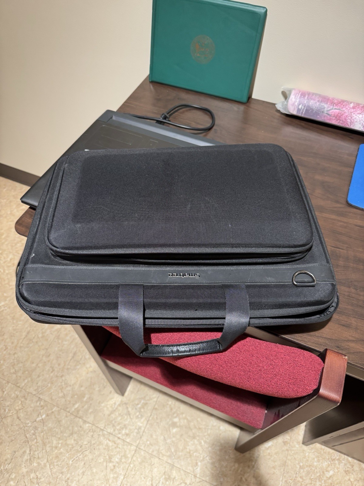 Alienware m18 R2 18in i9-14900HX 32GB 1TB SSD RTX 4080 Win11 Black