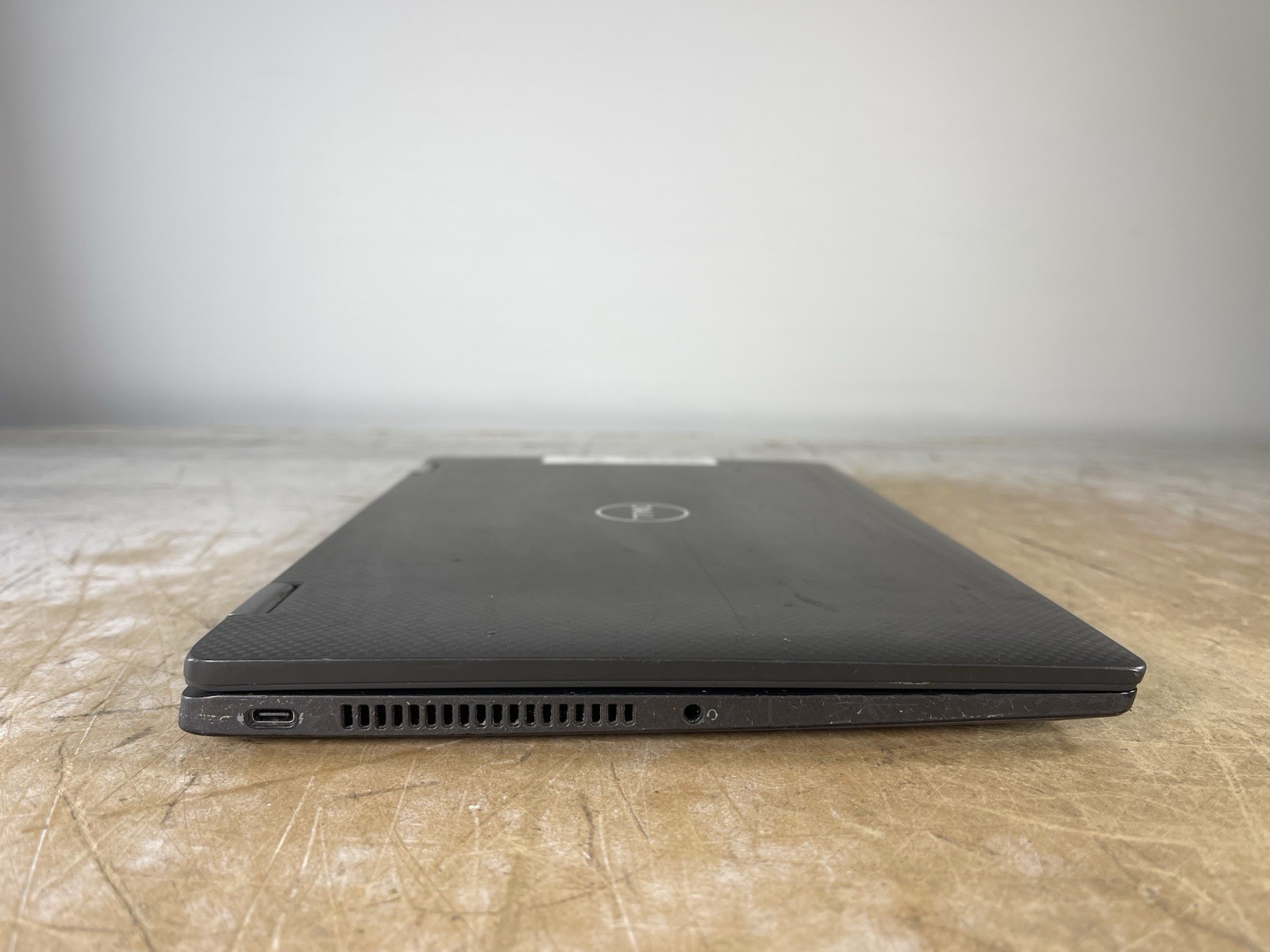 DELL LATITUDE 7420 i5-1145G7 @ 2.6GHz, 16GB RAM, NO HDD/OS – (FOR PARTS)