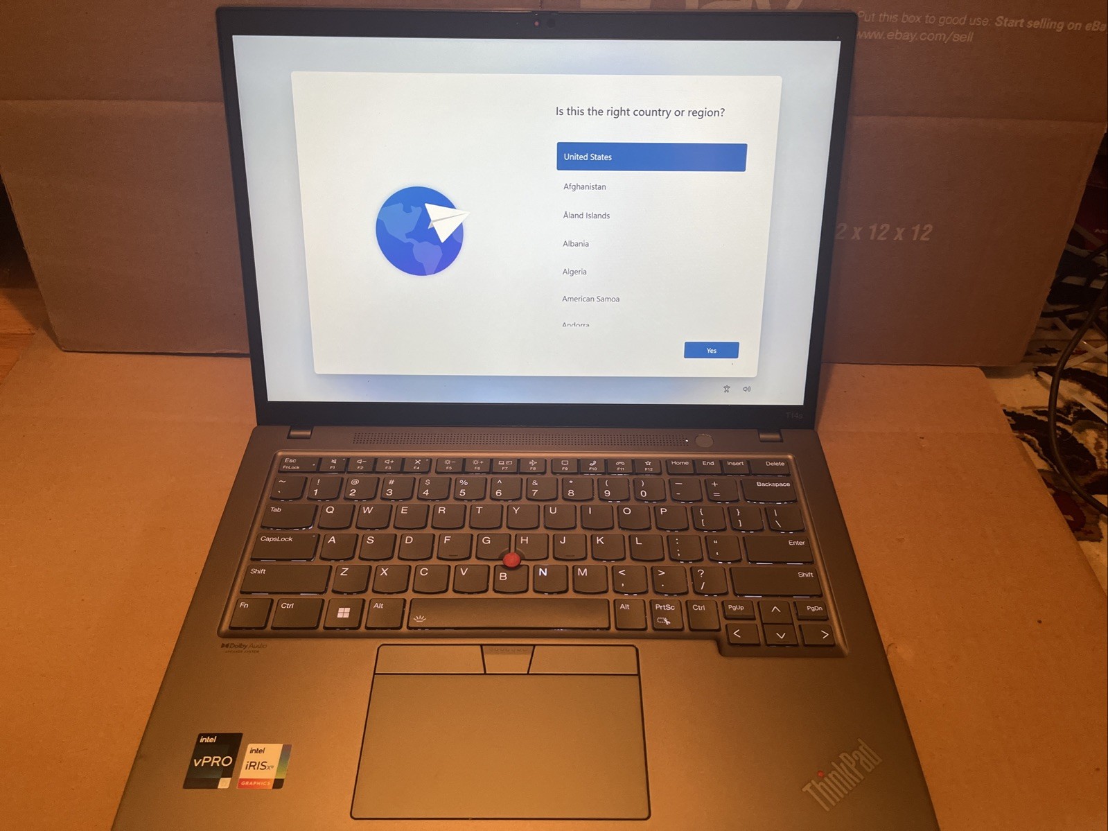 Lenovo ThinkPad T14s Gen 3 – i7-1270P – 32GB DDR4 – 512GB SSD – 14’ Touchscreen