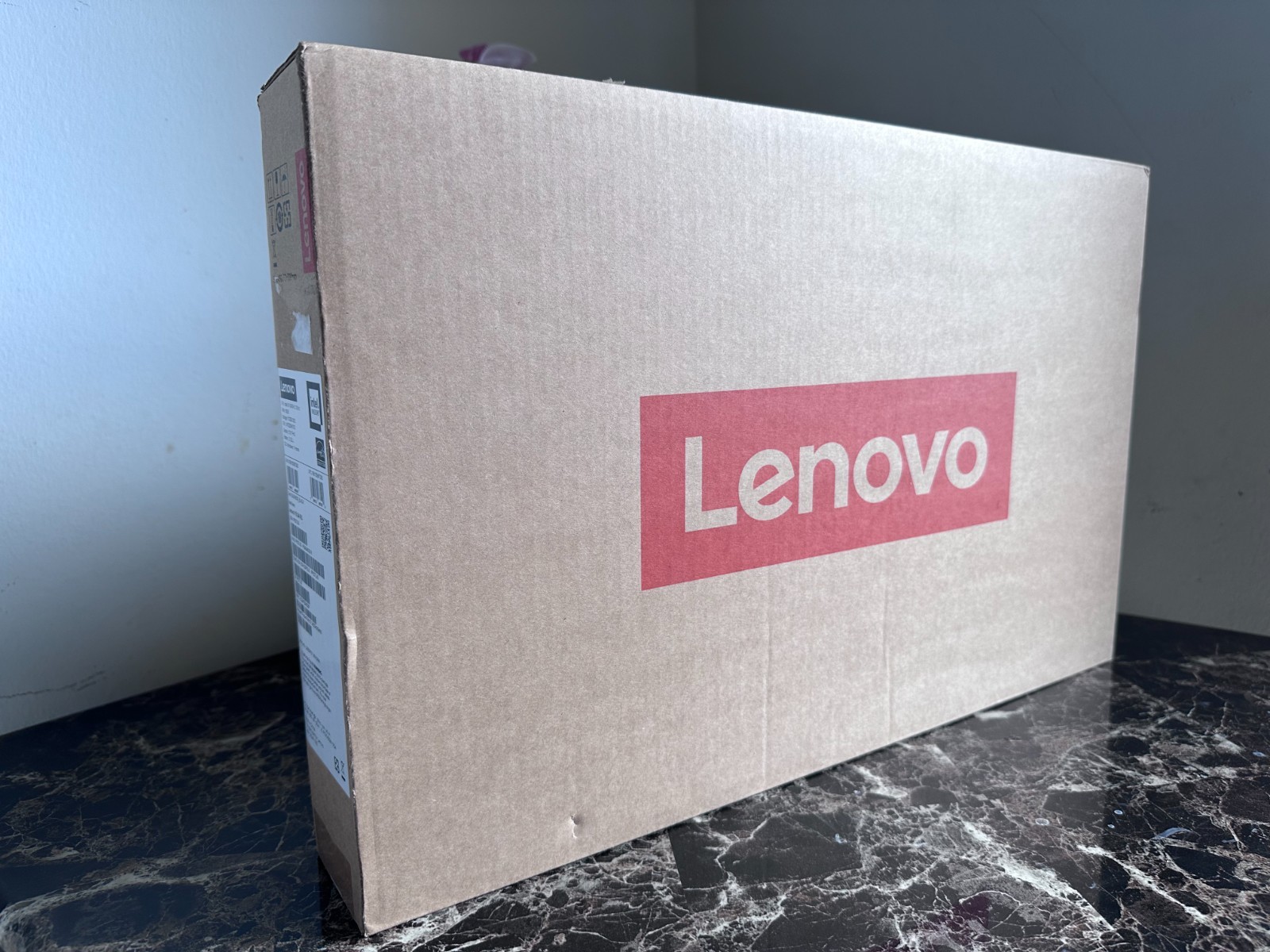 Lenovo V15 G4 IRU 15.6″ (1TB GB SSD, Intel Core i5 13th Gen., 13420H,24GB DDR4