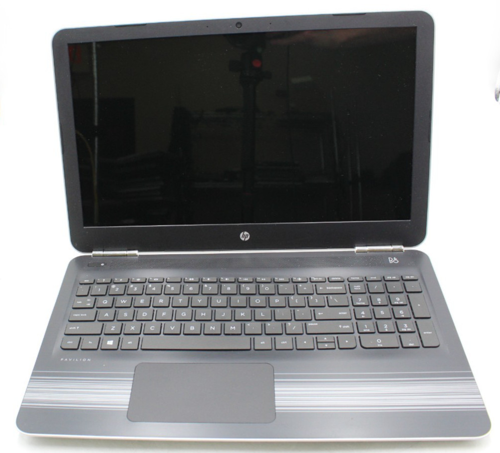 HP Pavilion 15.6in 1 TB HD 8 GB RAM AMD A9-9410 30 day warranty No OS