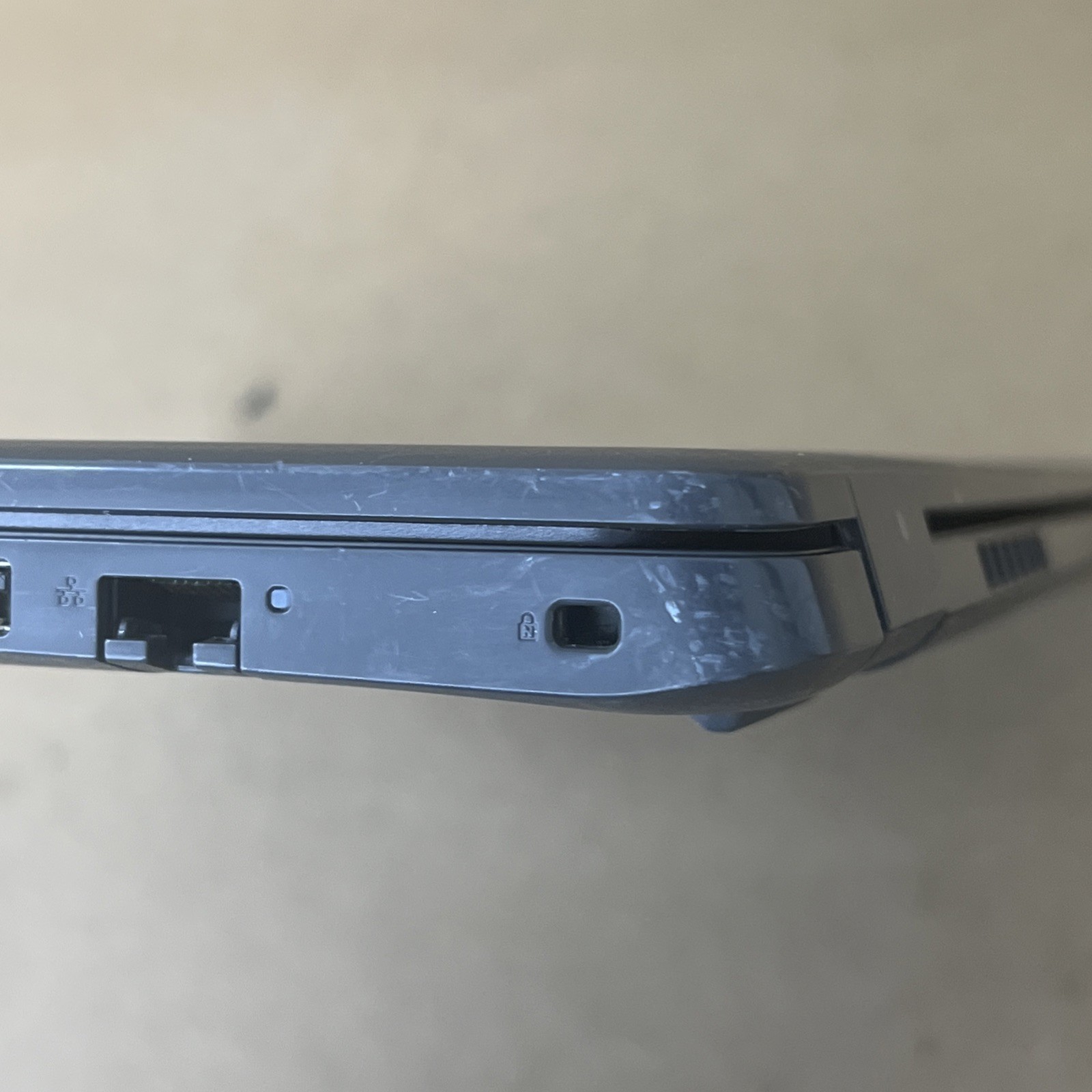 Dell Latitude 3510 i5-10210U 1.6GHz 8GB Ram 256GB SSD – Fair *Low Battery*