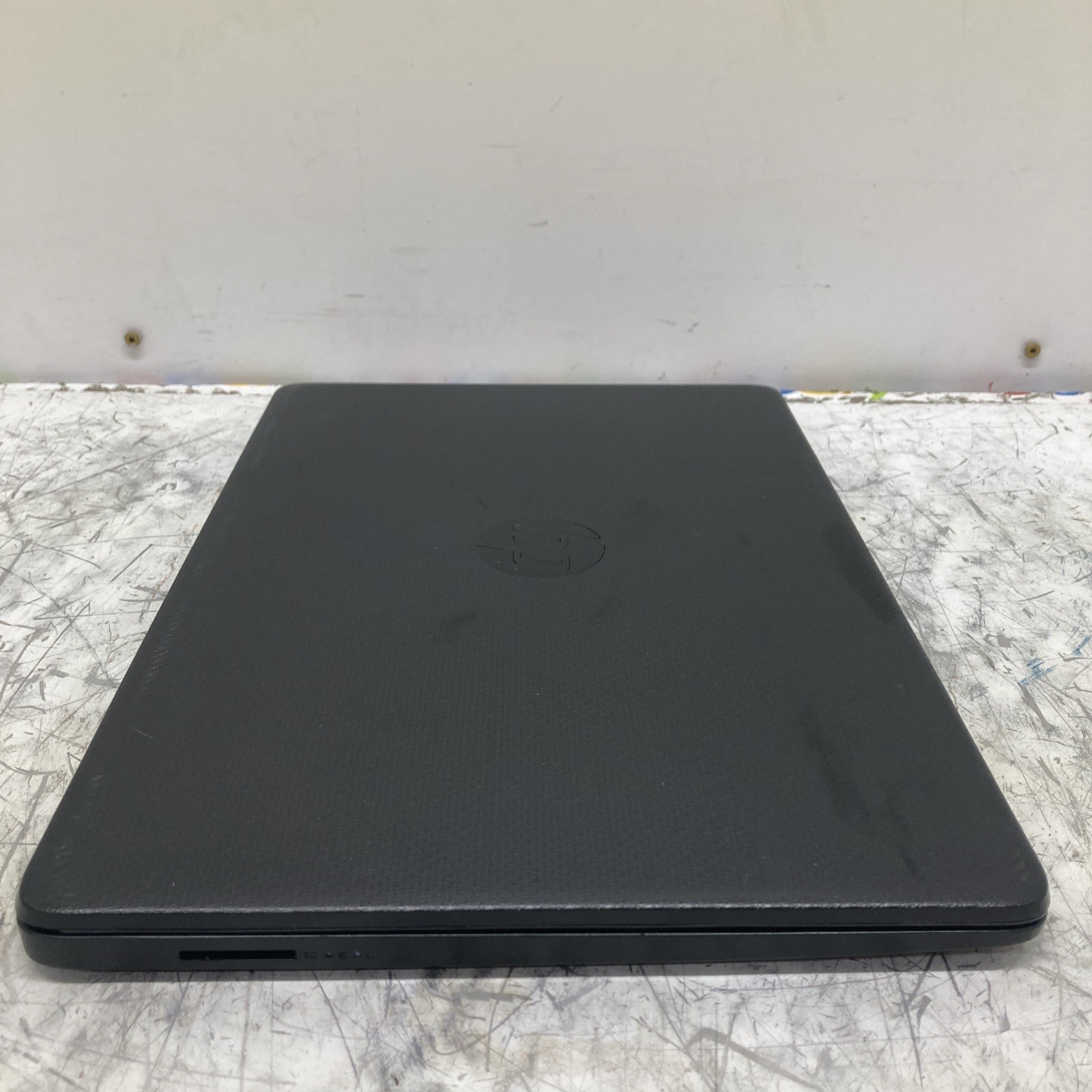 HP Laptop 14-fq0020nr Laptop 14″ (64GB eMMC, AMD 3020e, 1.20GHz, 4GB RAM)