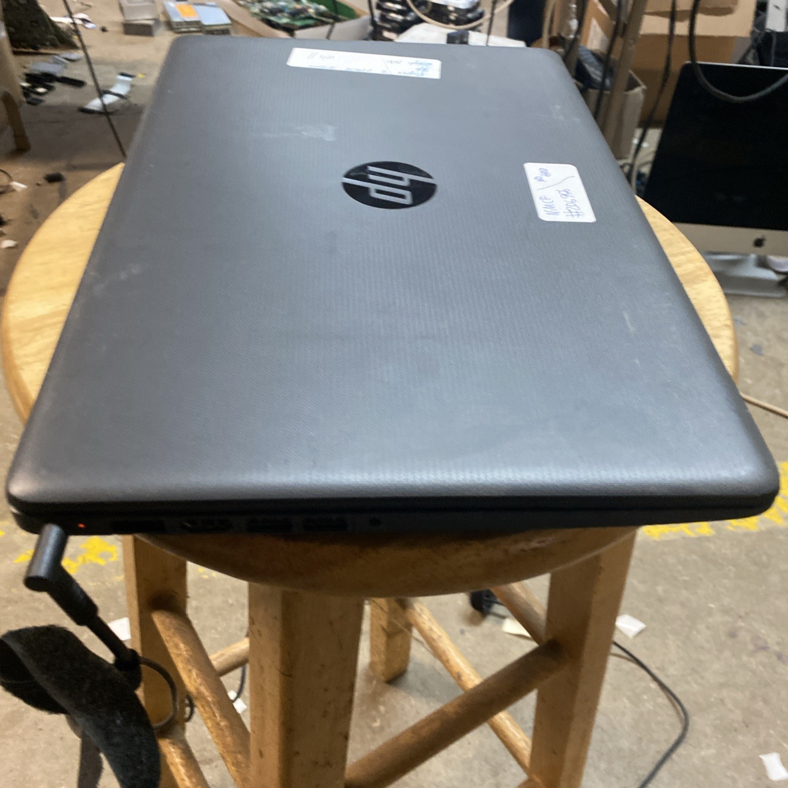 HP 255 G7 Ryzen 3 2200u 2.5GHz, 8GB Ram, 256GB SSD, Windows 11