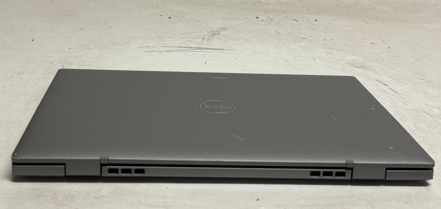 Dell Latitude 3320 13.3″ (i5-1135G7 – 8GB RAM – 256GB SSD – Win11Home)