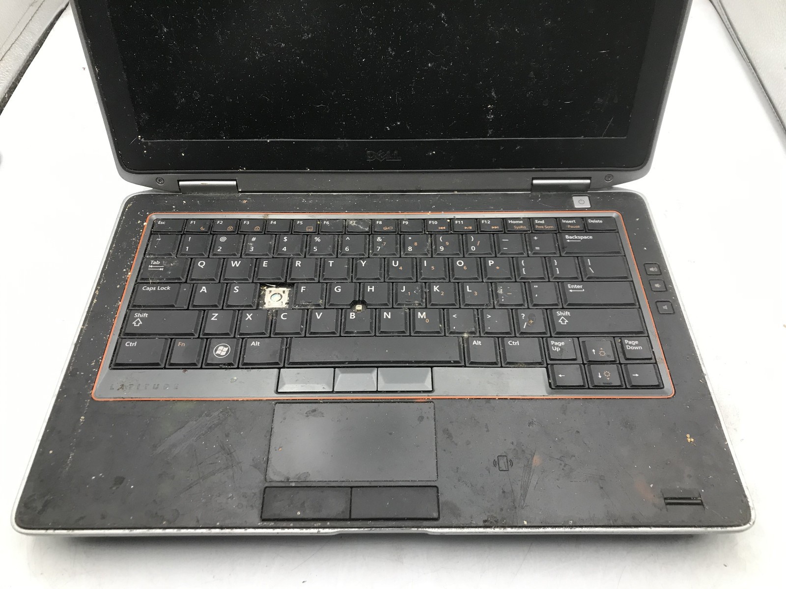 DELL LATITUDE E6320 – FOR PARTS/REPAIR – INTEL I3 2ND GEN – NO RAM -READ DESC-BB