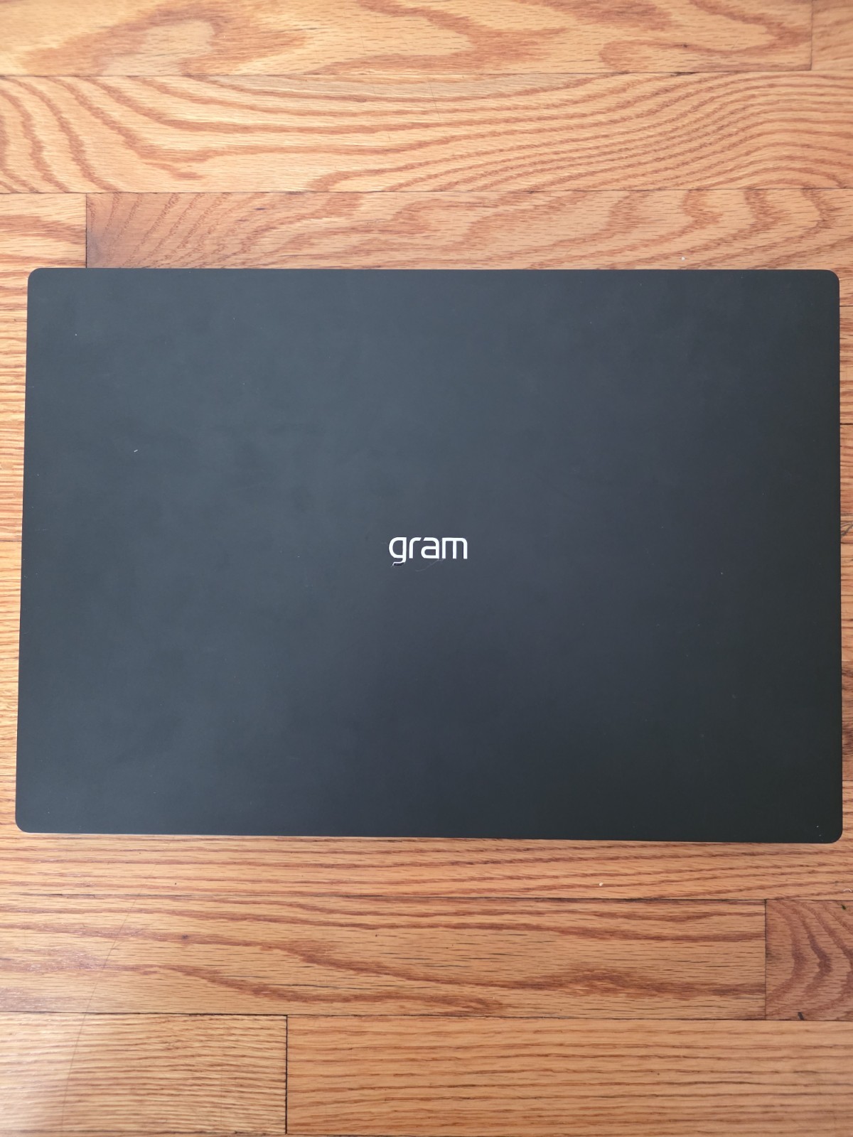 LG gram Pro 17 Laptop Intel Core Ultra 9 32GB Memory NVIDIA RTX5050 1TB SSD