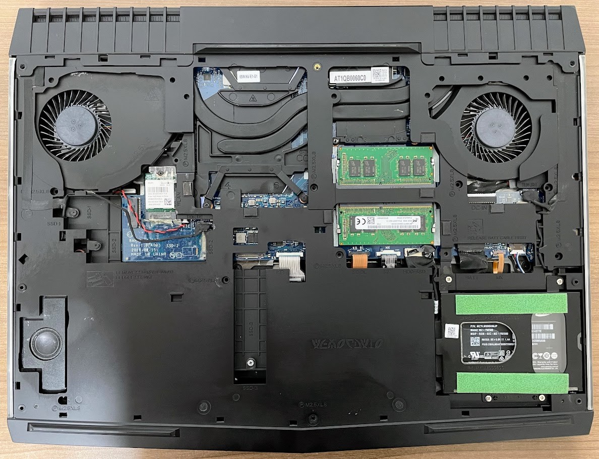 Alienware 17 R4 W11Pro NVIDIA GTX 1060 i7-7700 2.80GHz 16gb RAM 500gb HDD READ!