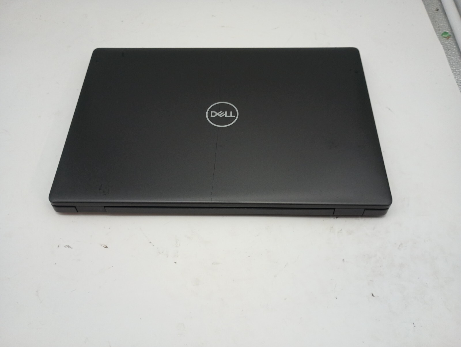 3145168 Latitude5400 w/charger.i7-8665U vPro .8GB.128GB M.2″.14″FHD.W11.Nice!