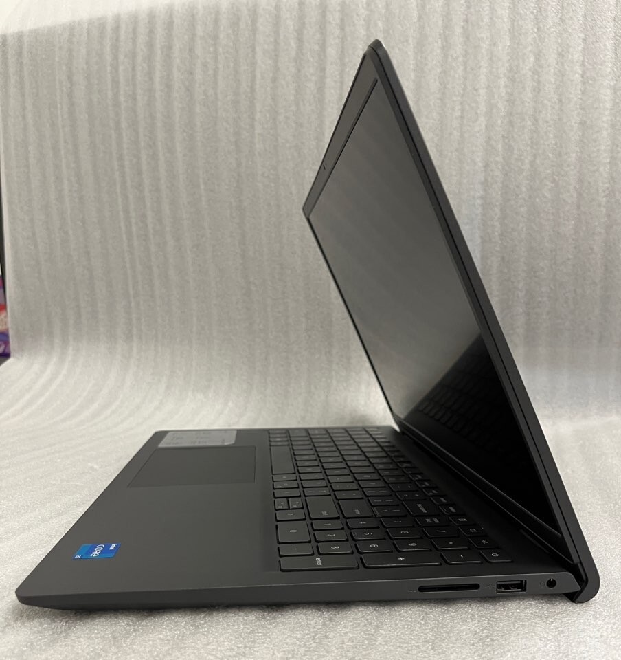 #11 DELL Inspiron 15_15.6 Touch 256GB i5-1135G7 8GB (i3511-5101BLK-PUS)