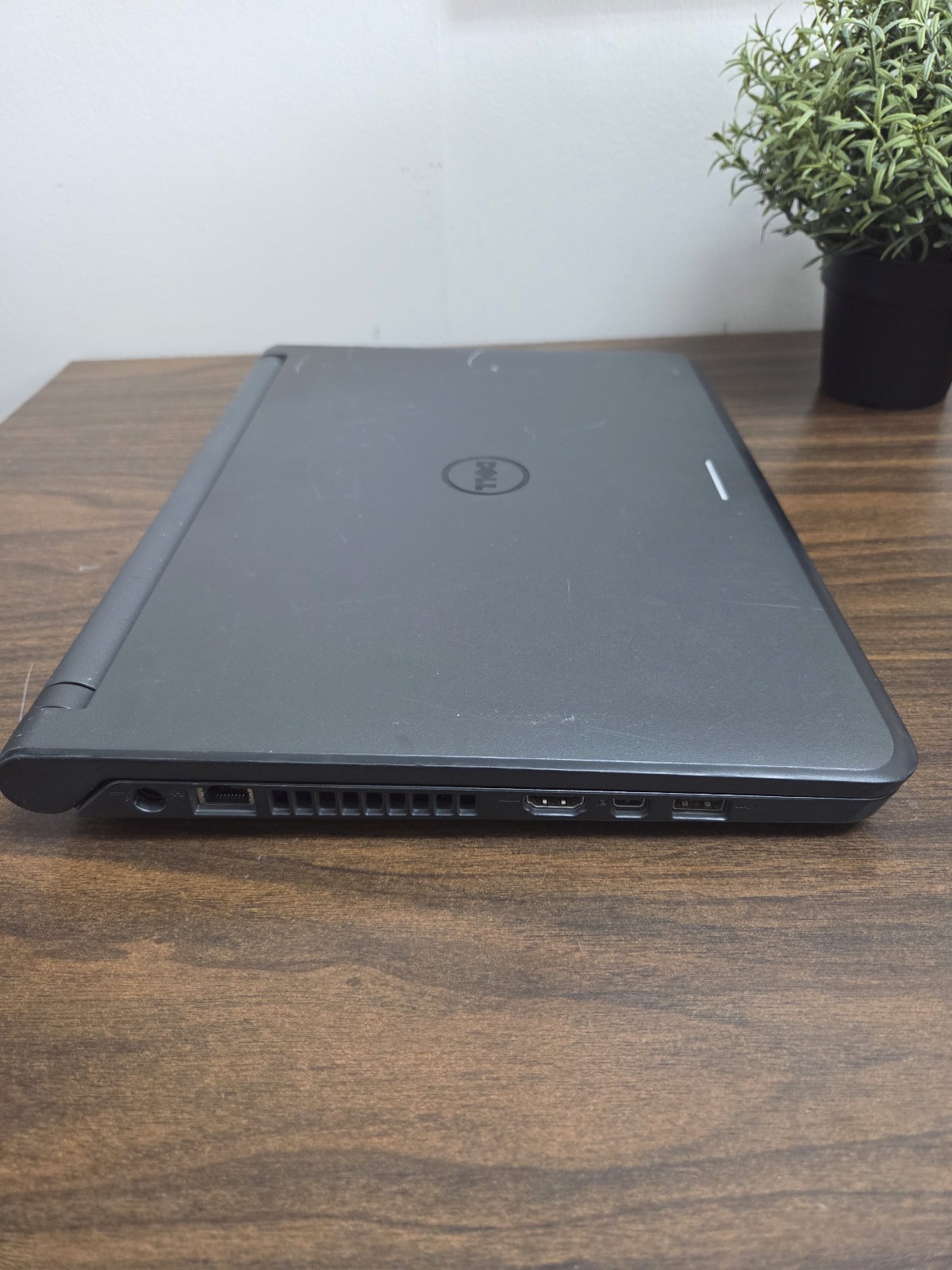 Dell Latitude 3350 i3-5th Gen 4GB RAM 256 SSD 2.10 GhZ with Windows 10