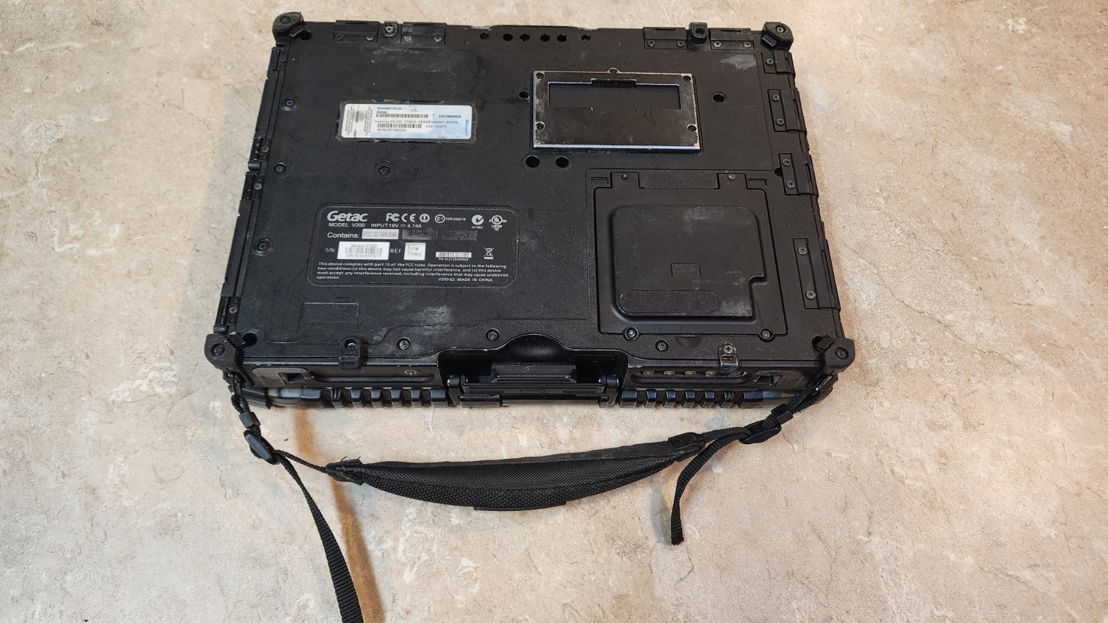 Rugged 2-in-1 Touch Getac V200-G2 Intel i7-3520M 16GB RAM Police Laptop