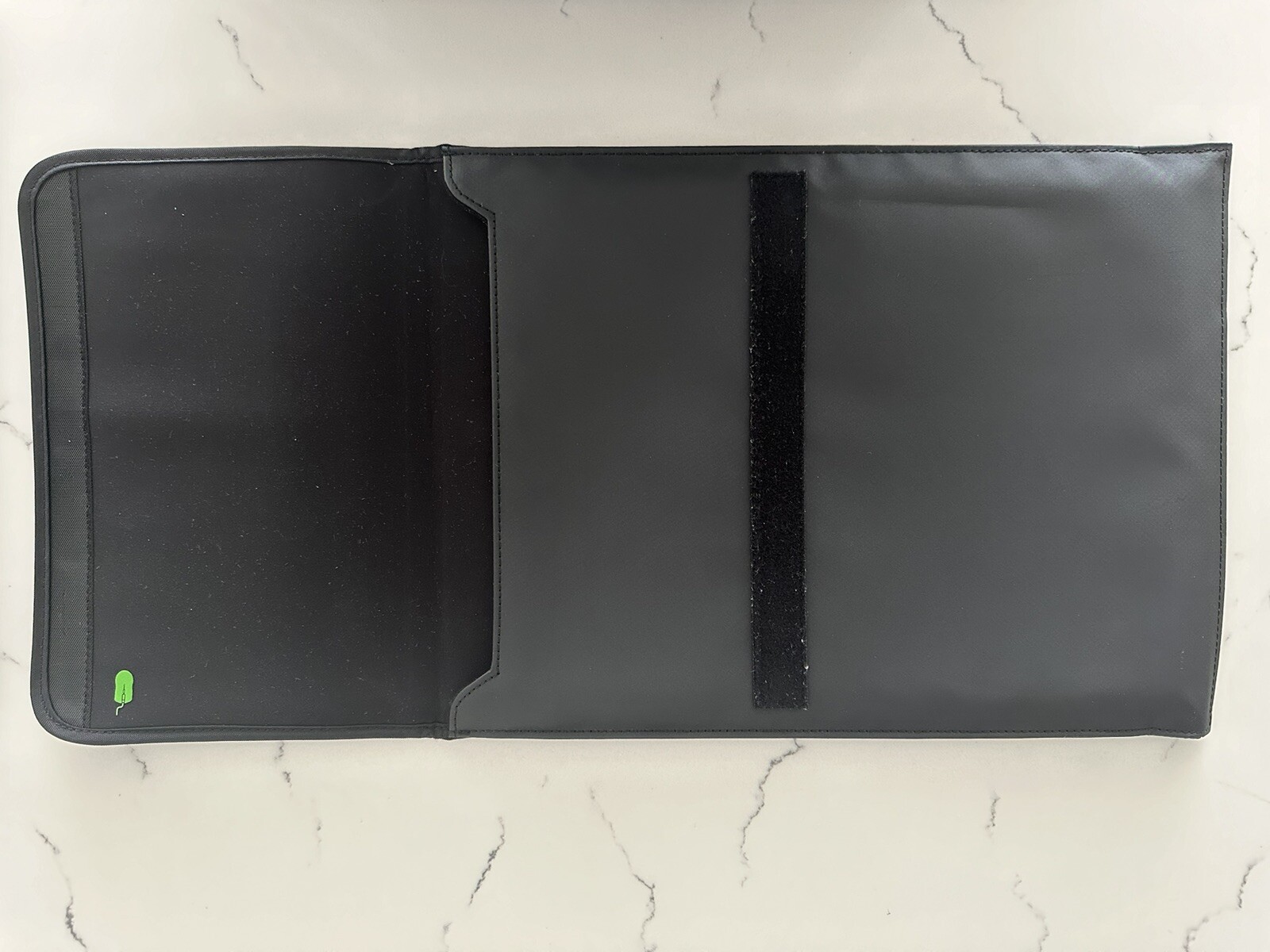 Razer Blade 14 15″ 165Hz 2K 3.3 GHz Ryzen 9 5900HX 16GB 1TB RTX 3070 Excellent