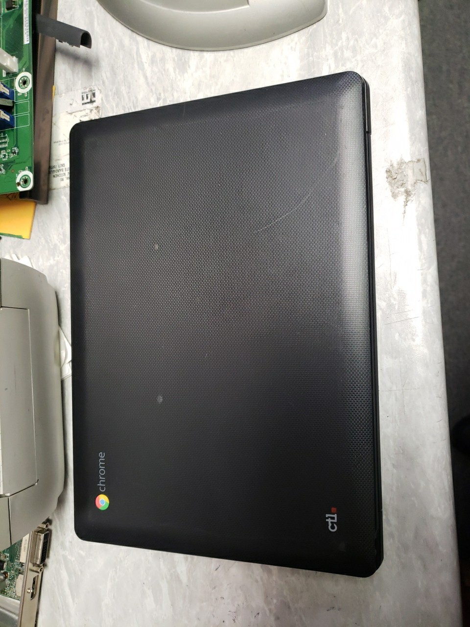 CTL Chromebook J2 11.6” 1.8GHz 2GB RAM 16GB SSD no power cord free ship