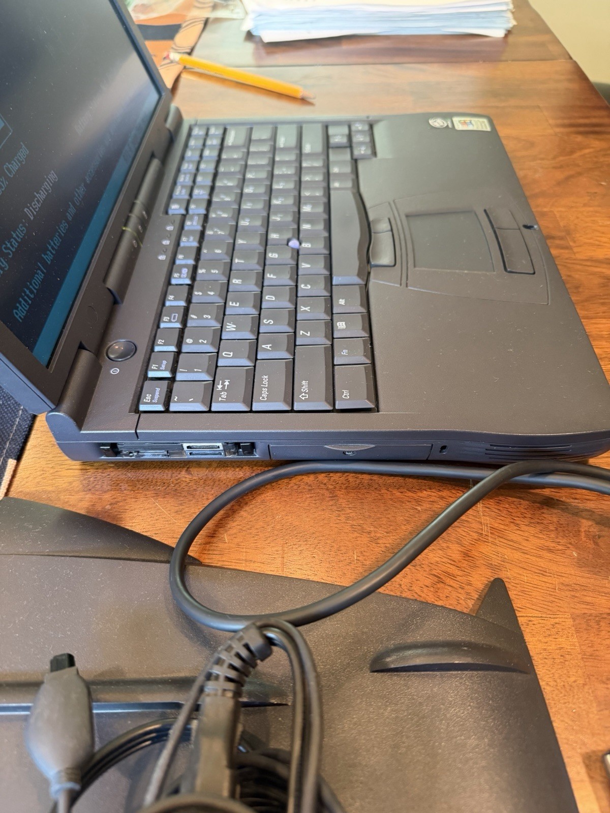 Dell Latitude CPx H450GT Pentium III 450MHz 192MB 4GB Win98SE Serial Parallel