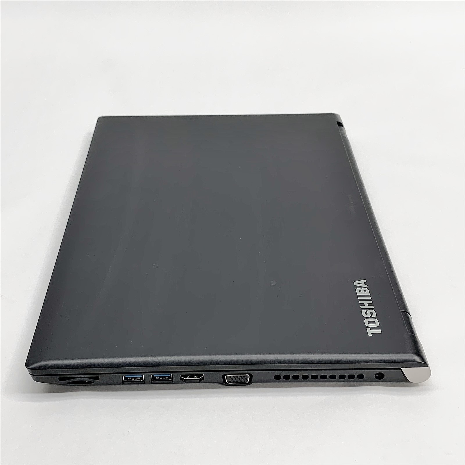 Toshiba Tecra A50-E Laptop Intel Core i7 7500U 2.70GHZ 15.6″ 16GB NO HDD Parts