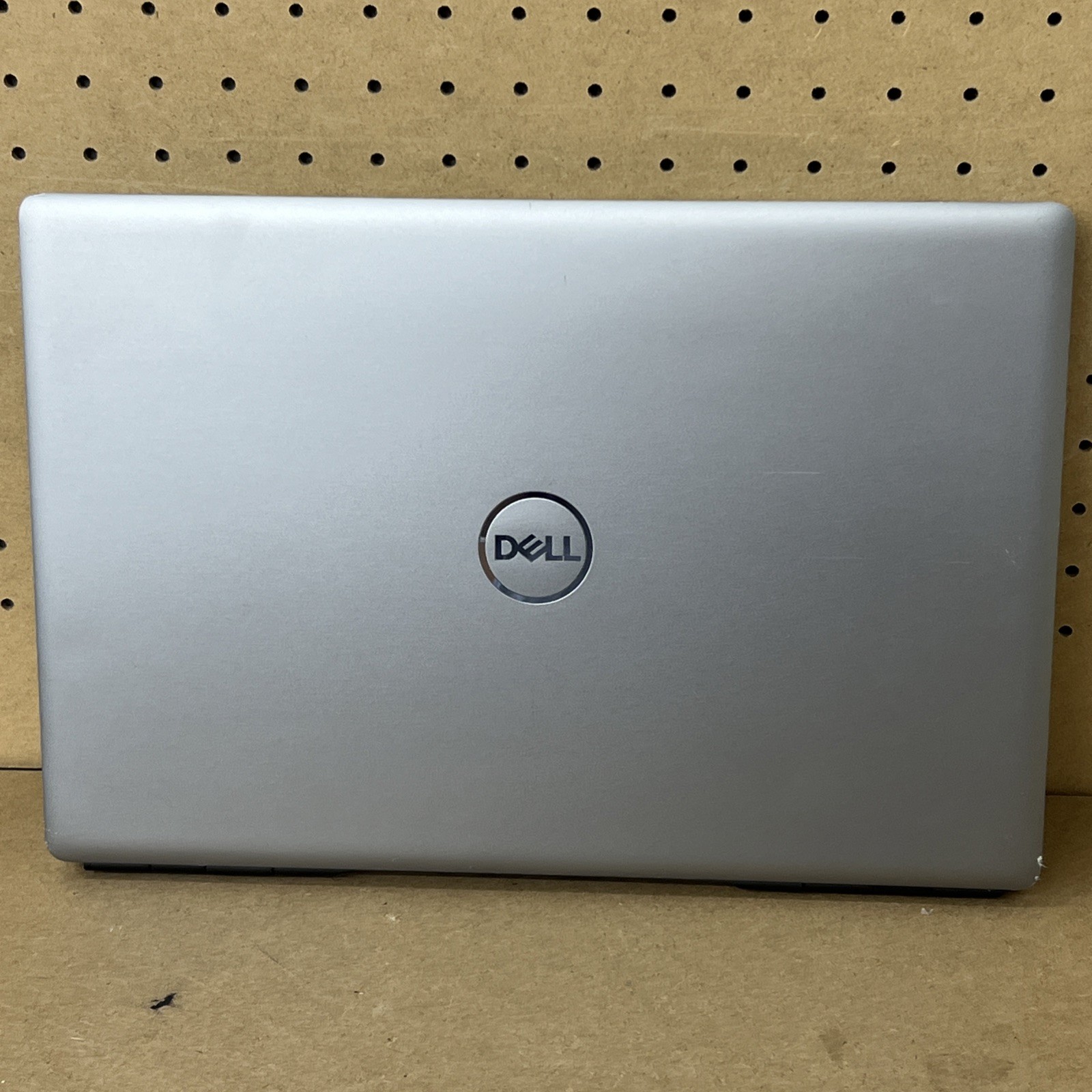 Dell Precision 7550 i7-10850H 16GB Ram 512GB Quadro T1000 – Fair *Low Battery*