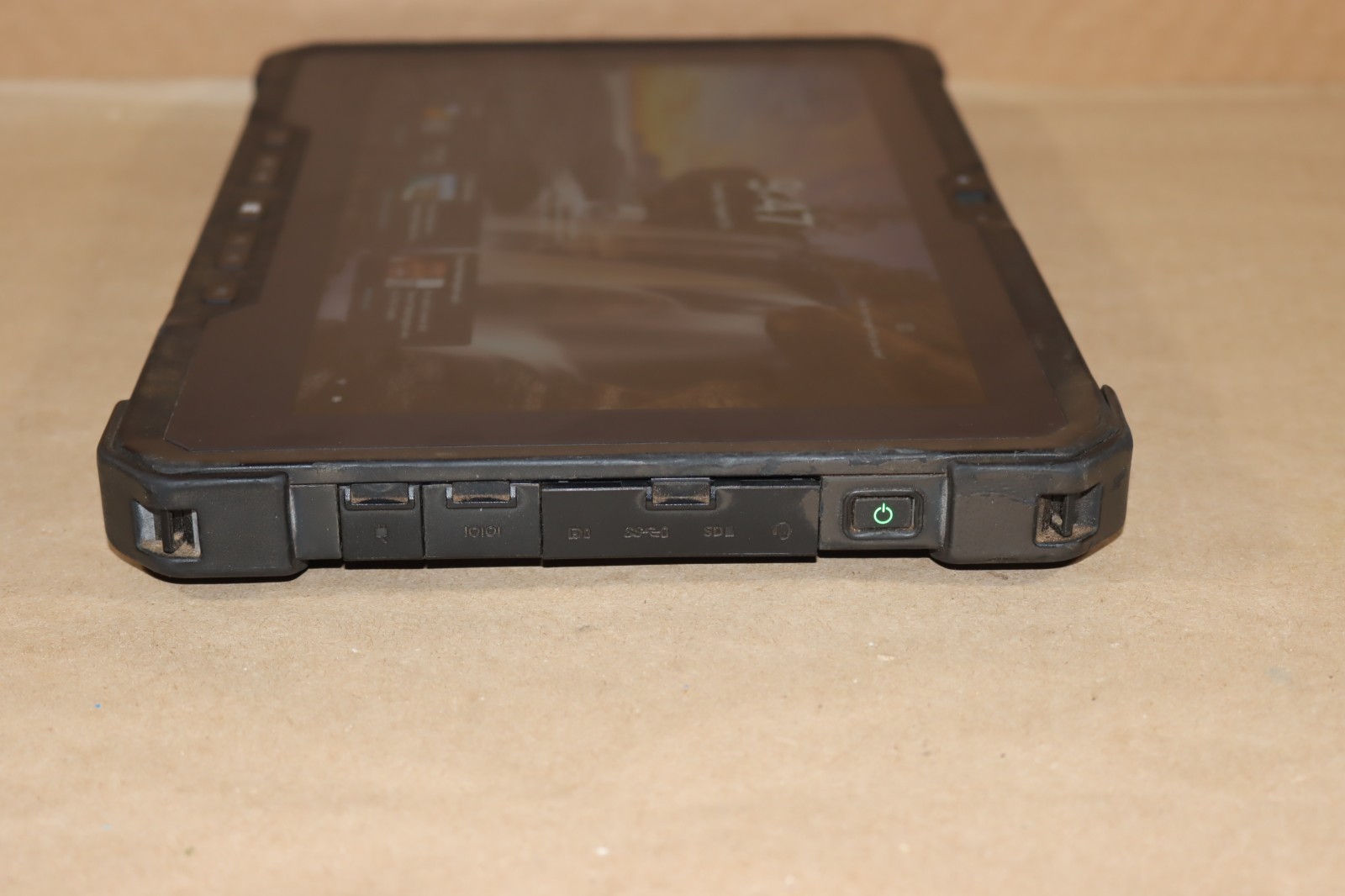 Dell Latitude 7212 Rugged Extreme Tablet Intel Core i5-8350U @ 8GB RAM 256GB SSD