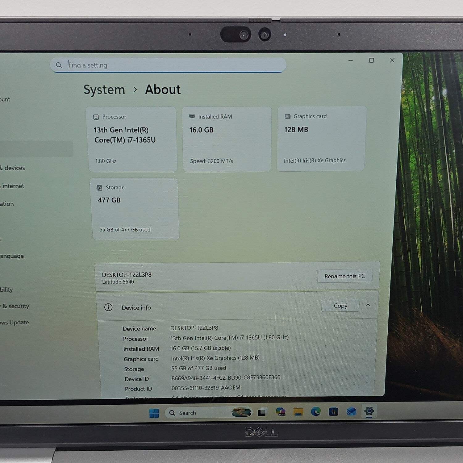 Broken Dell Latitude 5540 15.6″ i7-1365U 16GB RAM 512GB SSD Cracked Casing
