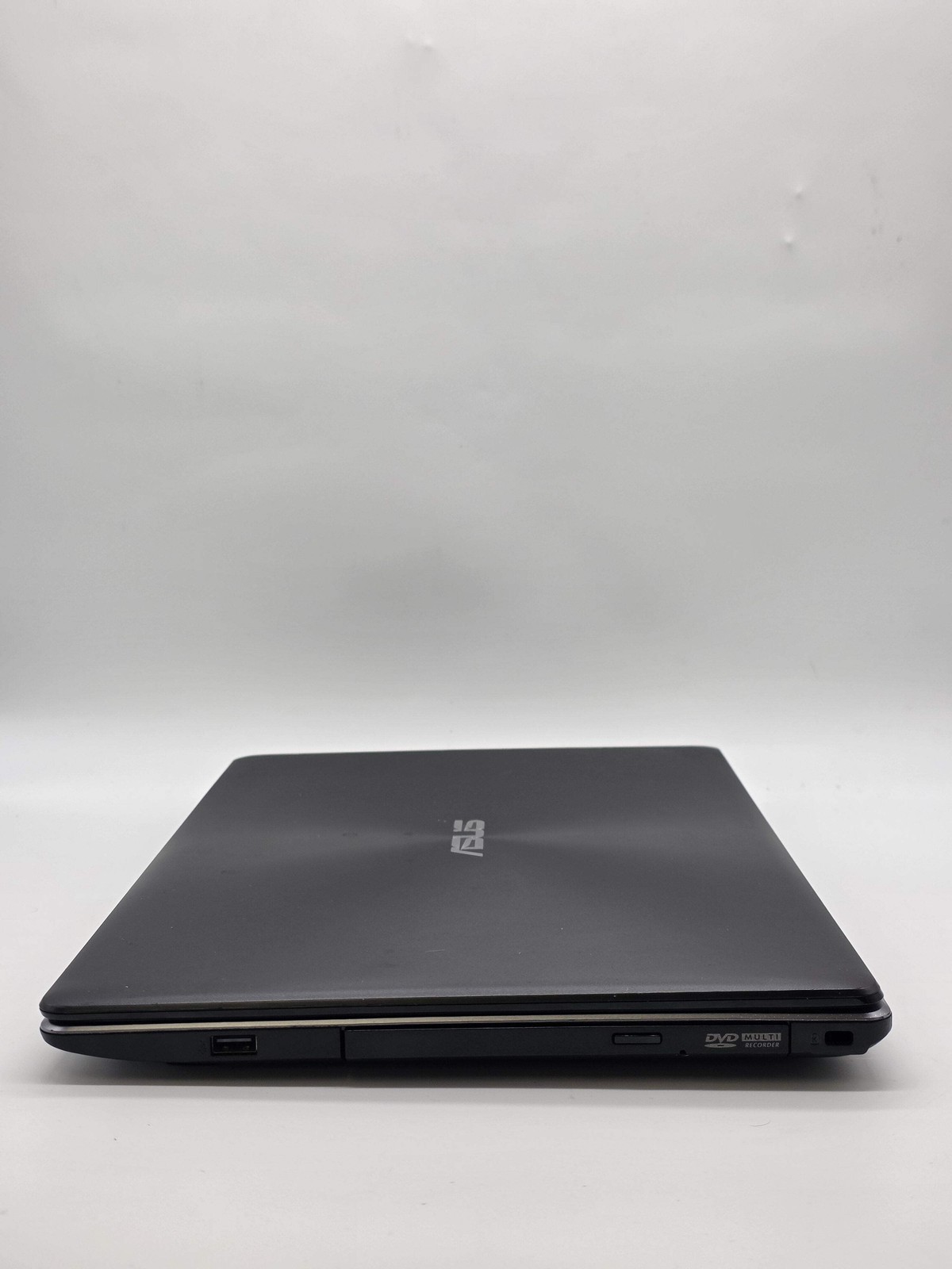 ASUS X550J 15.6″ Core i7-4710HQ 8GB RAM 1TB HDD For Parts Bad Battery