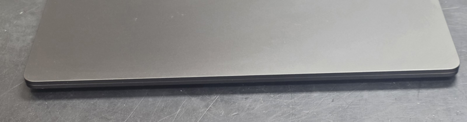 Microsoft Surface Laptop 7 Model 2037 Snapdragon X 16GB 12-Core 3.4GHz 500gb