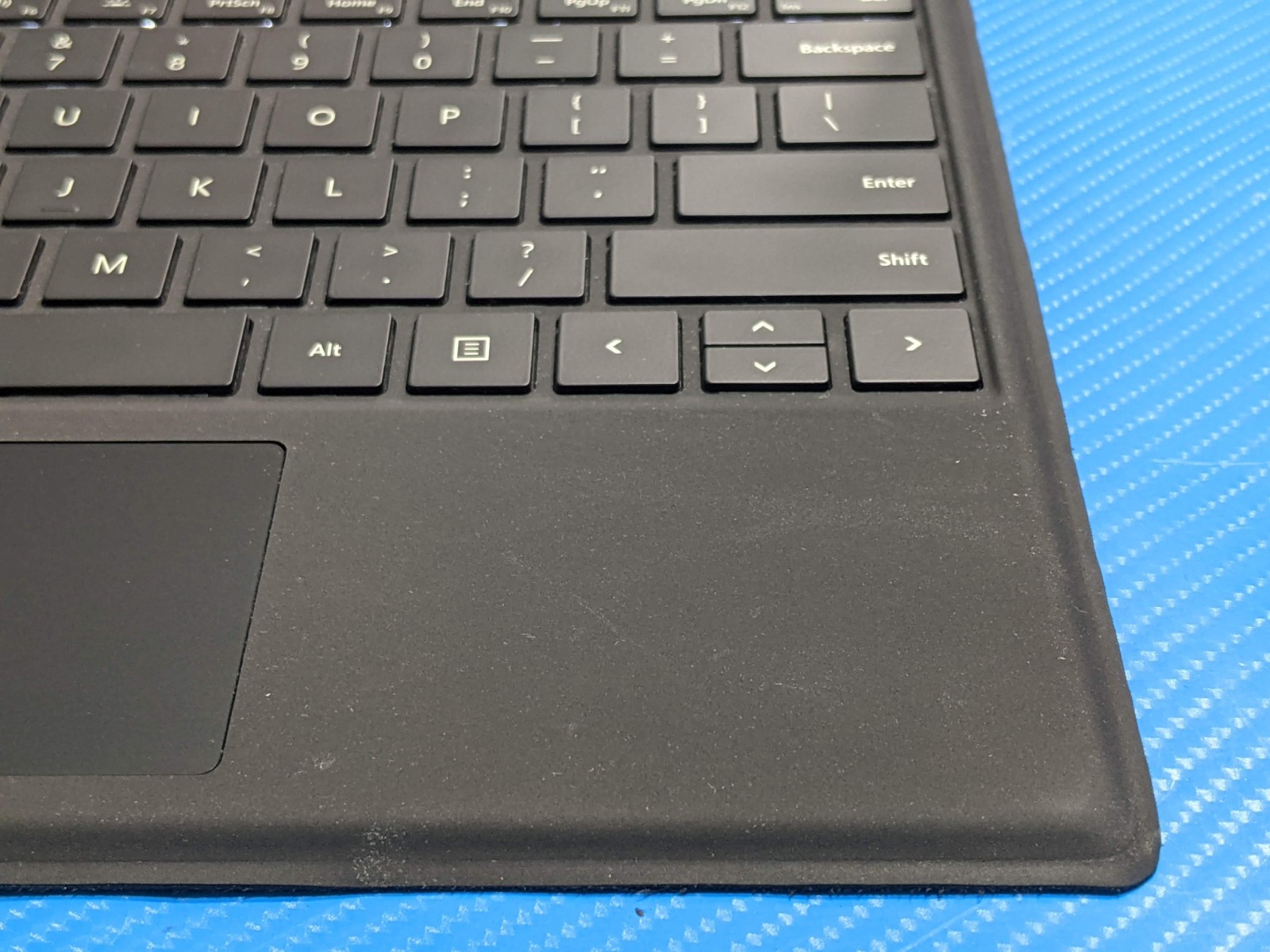 MS Surface Pro 1796 12.3″ 2736×1824 TOUCH i5-7th Gen 2.6GHz 4GB 128GB SSD AS-IS