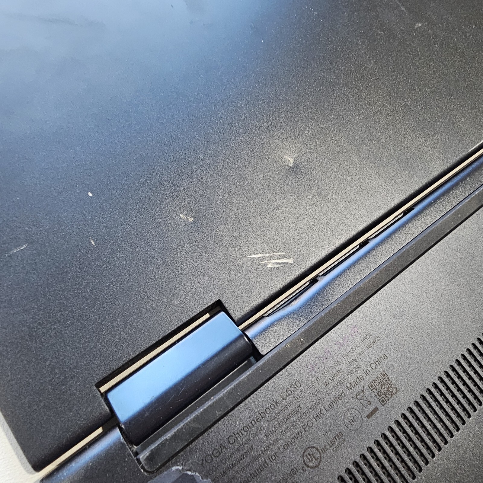 Lenovo Yoga Chromebook C630 Fair Condition No Power FOR PARTS ONLY AS IS