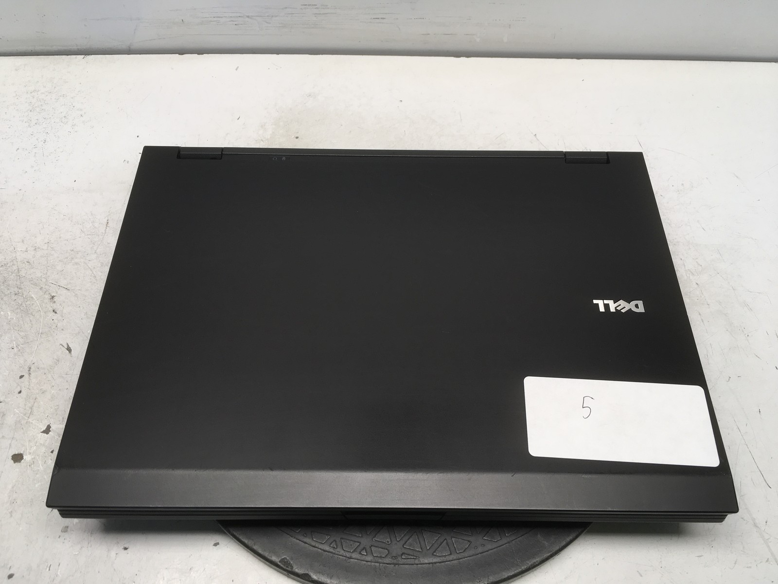 Dell Latitude E5400 Intel Core 2 Duo P8700 2.53GHz 4 GB NO HDD No Batt