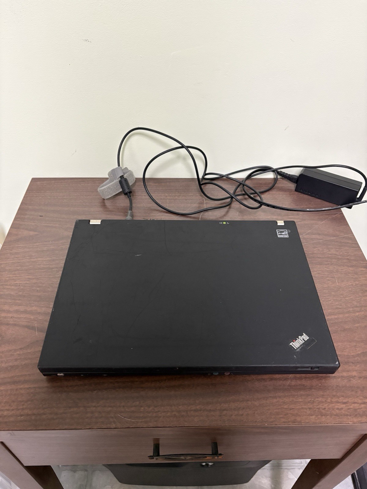 Lenovo Thinkpad T61 Powers On Untested