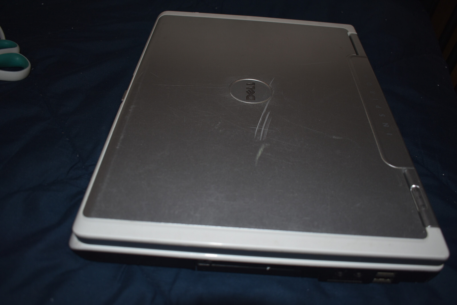 Dell Inspiron 1501 Laptop Mobile AMD Sempron 3500+ 1GB Ram 60GB HDD Windows XP