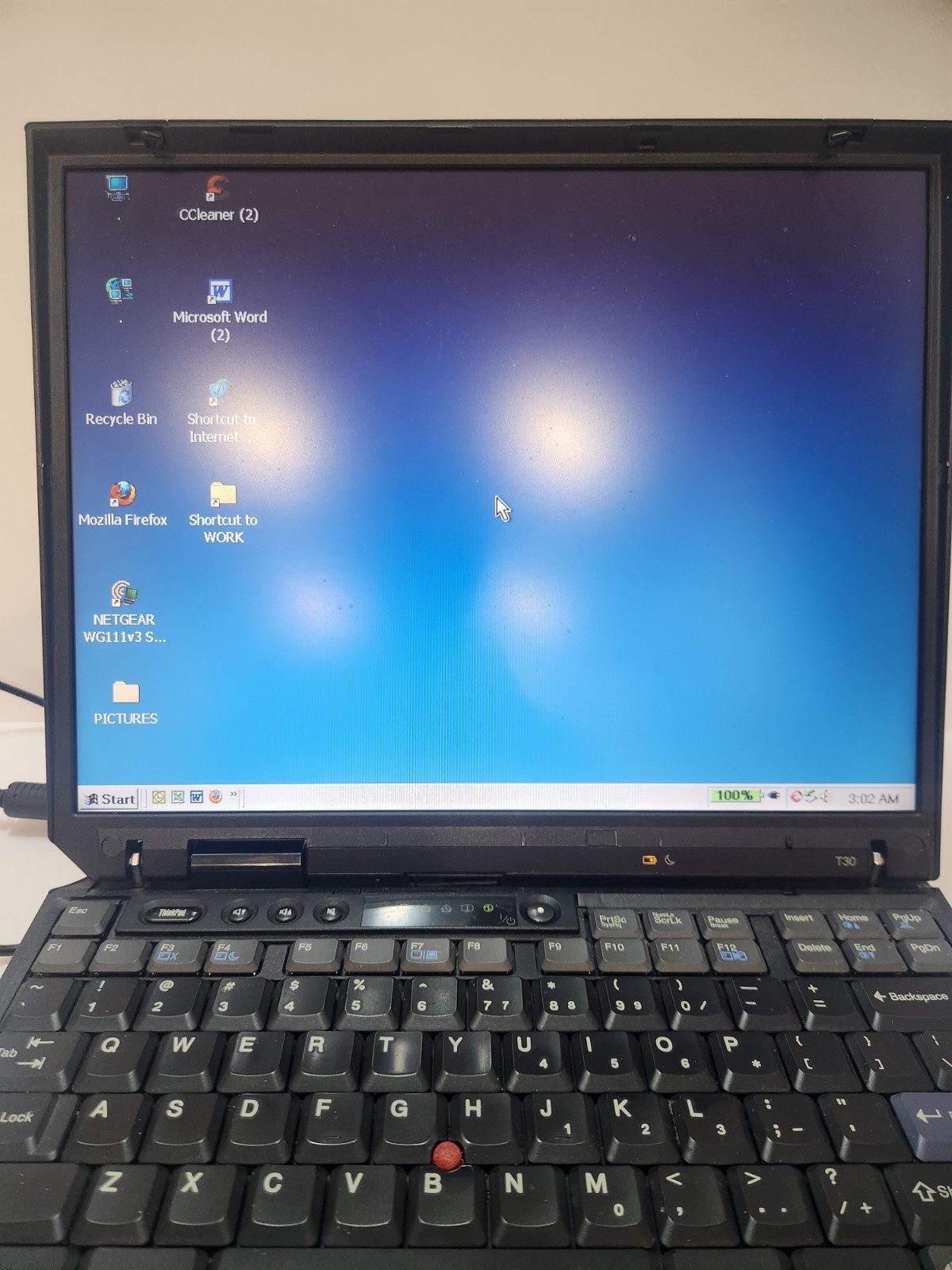 IBM ThinkPad T30 2366-81U Laptop Pentium 4-M 1.8GHz 256MB 40GB Windows 2000…