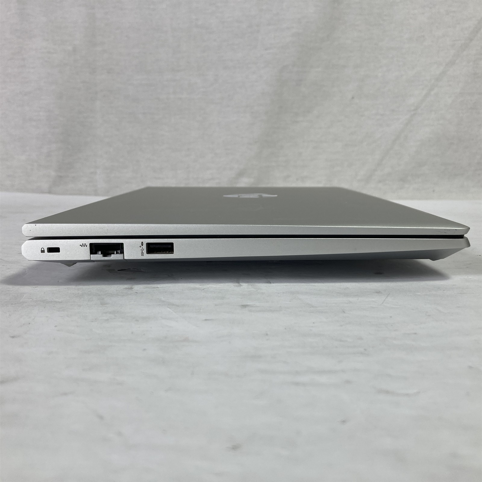 HP ProBook 440 G8 14″ Core i5-1135G7 2.4GHz 16GB 32GB+512GB NVMe SSD – Win 11