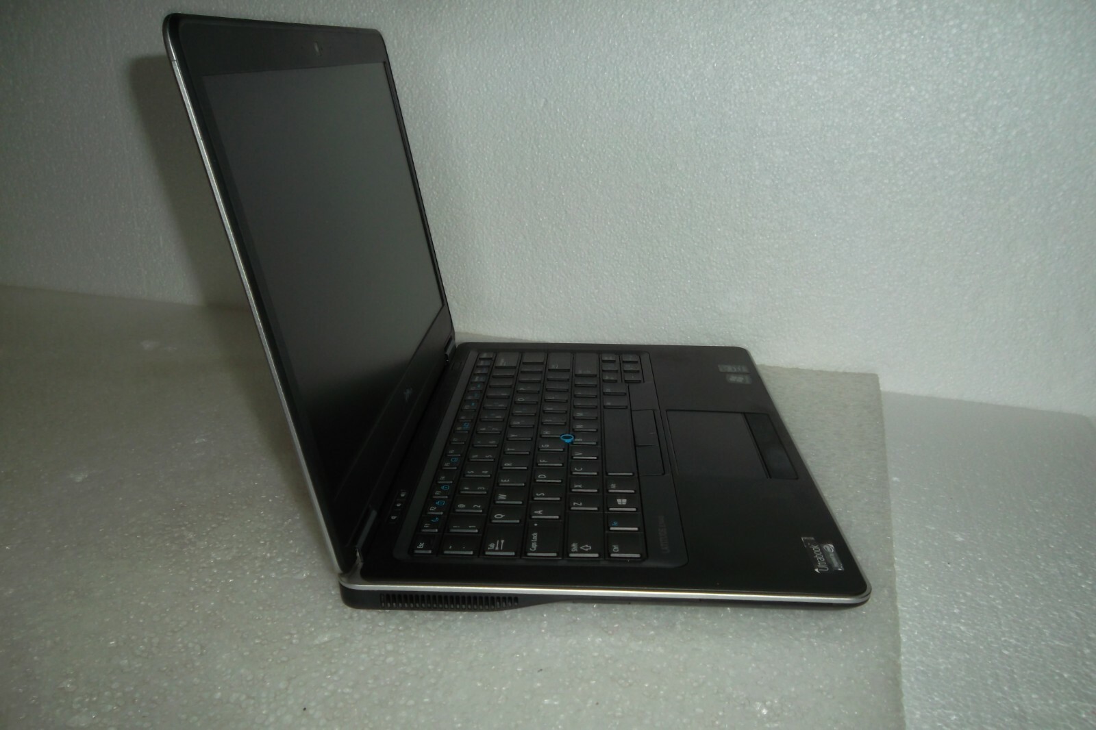 Dell Latitude E7440 Intel i5-4200U (4th Gen) 8GB WiFi 256GB SSD Webcam Bluetooth
