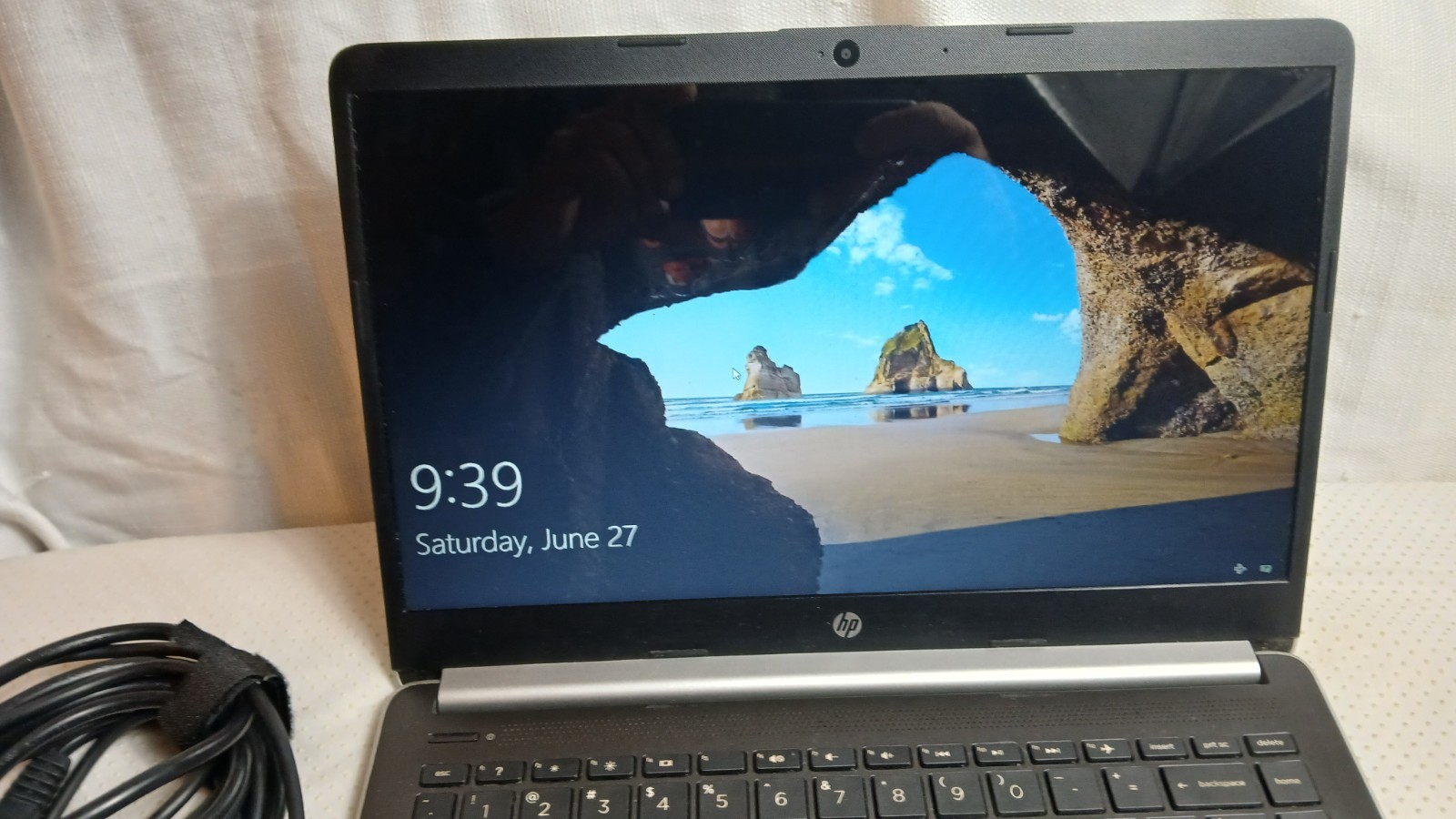 HP LAPTOP 14 4GB/DK0095NR