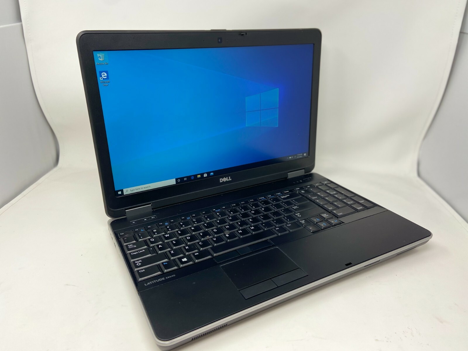Dell Latitude E6540 15″ Core i5-4310M 2.7GHz 16GB 500GB Webcam Win 10 Laptop